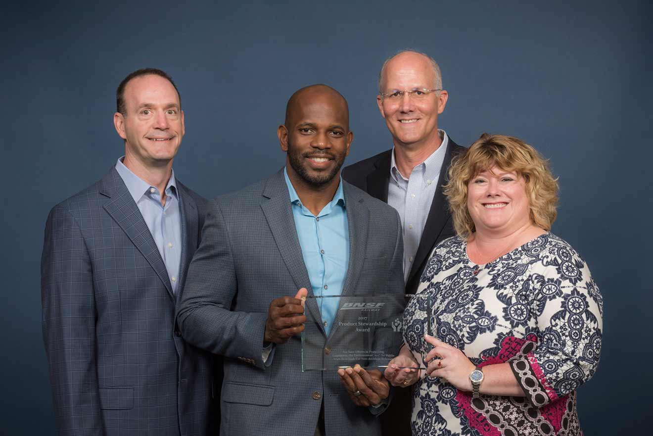 Pictured L-R: BNSF Marketing Director Jon Tinker, AmeriGas Rail Supply Manager Torri Stuckey, BNSF Marketing Director Pat Moynihan, AmeriGas Director of Supply Heather Granzin