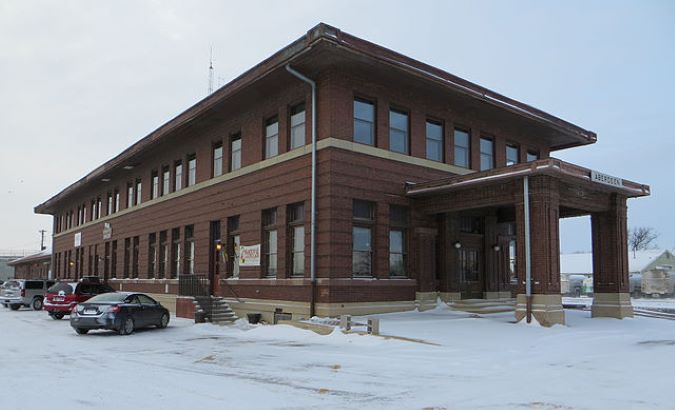 Aberdeen Station, once the Chicago, Milwaukee, St. Paul & Pacific Railroad (Milwaukee Road) depot, now a home to offices and a model railroad club. Today, BNSF has offices and crew rooms where the loading dock was. 