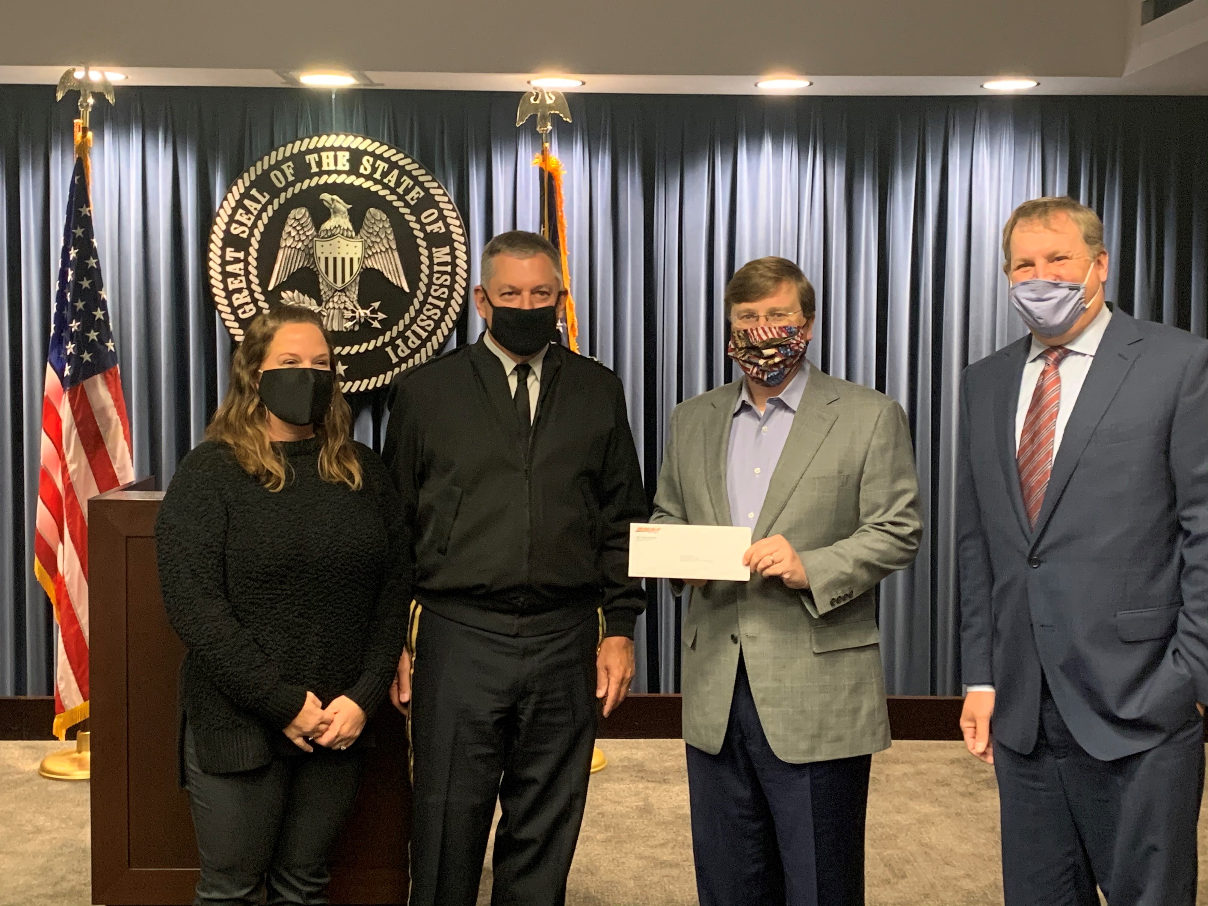 BNSF Railway Delivers Holiday Cheer to Regional Nonprofits
