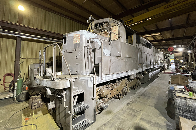 https://www.bnsf.com/news-media/images/rt-historic-locomotive-story3.jpg